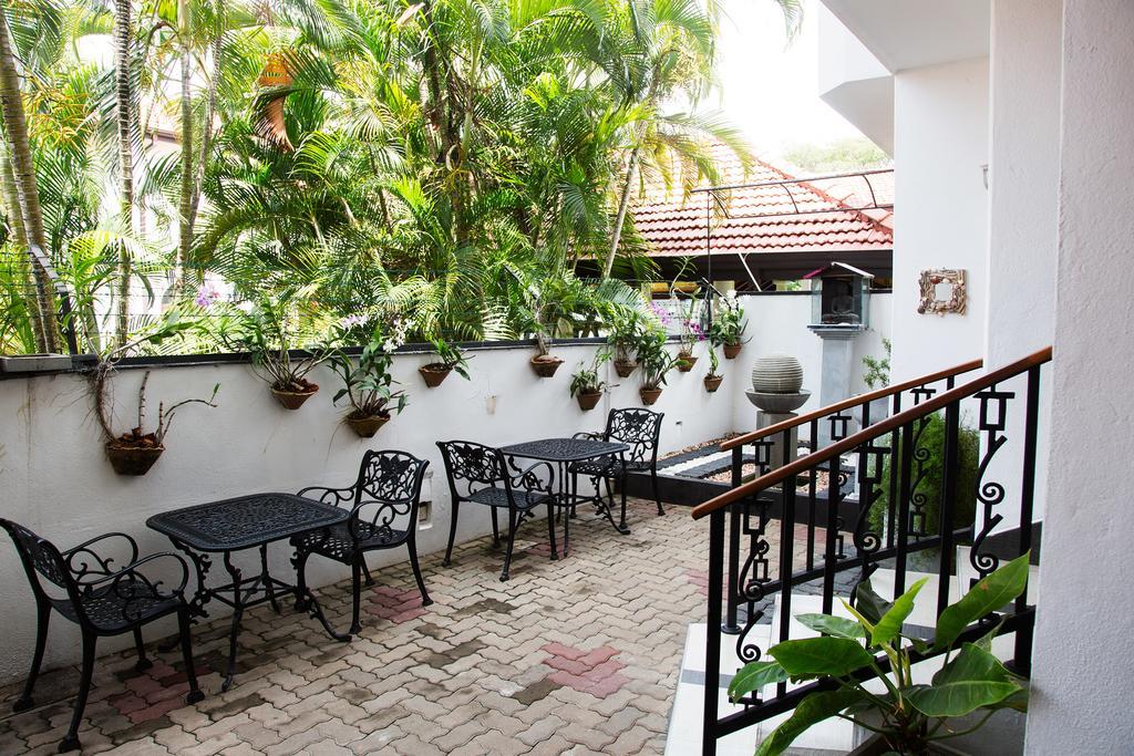 Suriya Arana Bed & Breakfast เนกอมโบ ภายนอก รูปภาพ